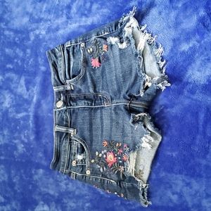 AEO HI RISE SHORTIES